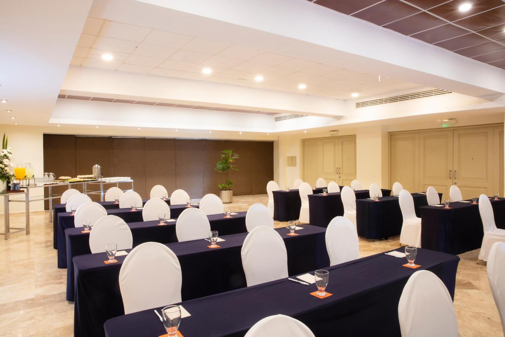 Krystal Cancún Extérieur photo