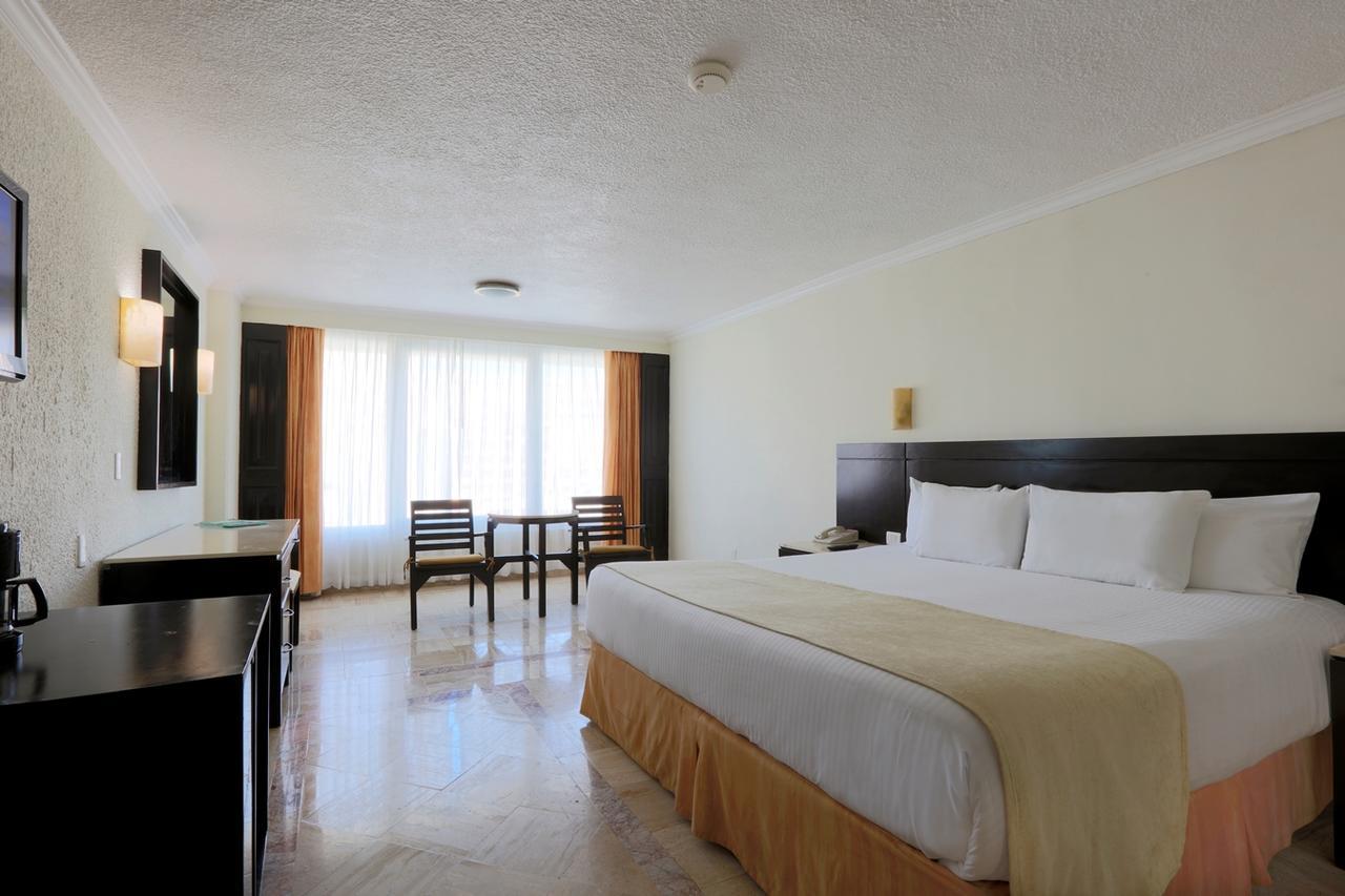 Krystal Cancún Extérieur photo